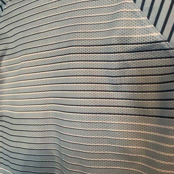 Nike men’s shirt - Picture 5 of 7